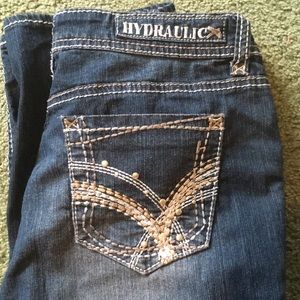 Hydraulic jeans